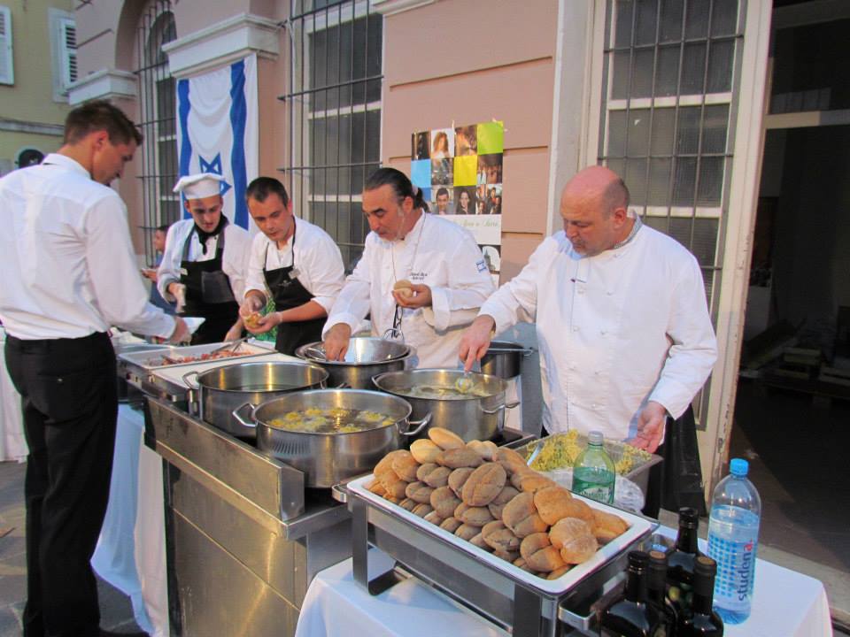 ISRAELI FOOD TASTING